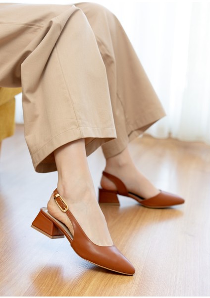 Aura Taba Yanı Tokalı (4 cm Topuk Boyu ) Sivri Burun Topuklu Babet Ayakkabı fiyatları