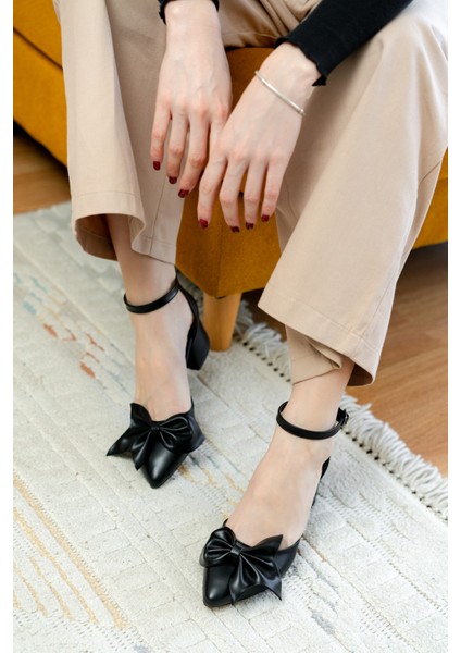 Toli Siyah Cilt Fiyonklu ( 5 cm Topuklu ) Günlük Kullanım Ayakkabı