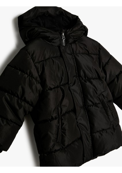 Şişme Mont Kapşonlu Cep Detaylı modelleri