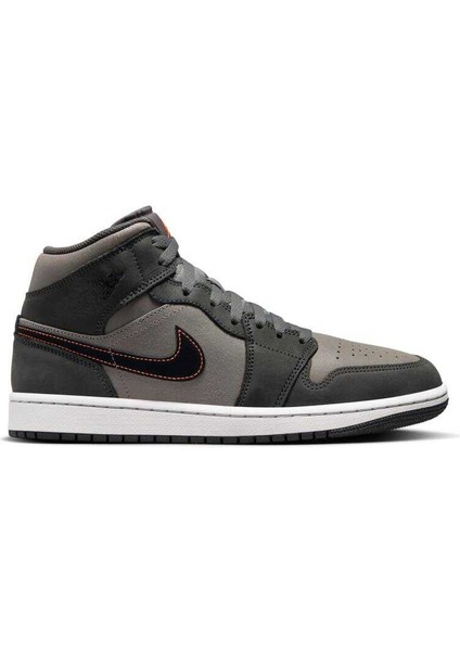 Air Jordan 1 Mid Se FQ8338-017