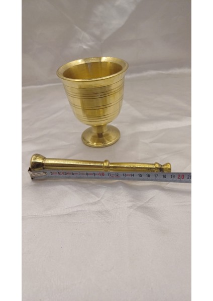 Sarı Prinç Havan Sarımsak Döveceği Ağız Çap 10 cm