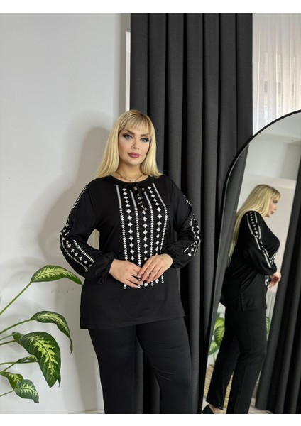 Kadın Büyük Beden Kolu Lastikli Yaka Bağlamalı Esnek Iki Iplik Bluz