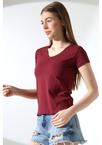 Pamuklu Penye Kompakt Likralı V Yaka Kısa Kol Basic T-Shirt 21043 Bordo modelleri