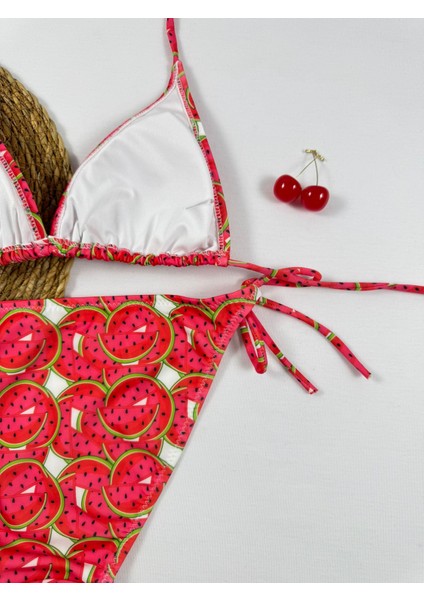 Karpuz Desenli Üçgen Bikini Takımı fırsatları