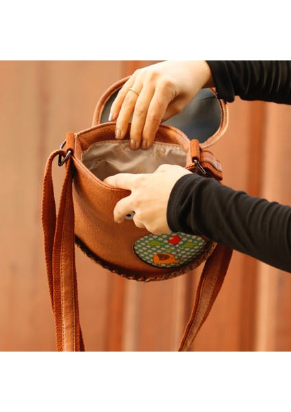 Fil Figürlü Çapraz Örgülü Kol Çantası Etnik Bohem Style - Taba