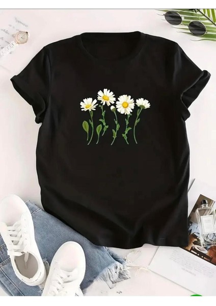Yan Yana Papatya Desenli Basic T-Shirt