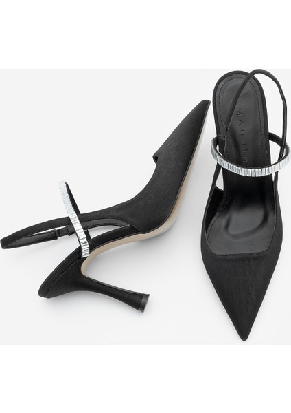 Kadın Stiletto Sivri Burun Bantlı Taşlı Arkası Açık Atkılı Topuklu Ayakkabı Lovan Siyah Saten