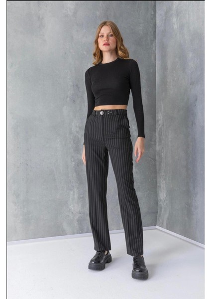 Kemer Düğmli Taşlı Çizgili Kumaş Pantolon modelleri