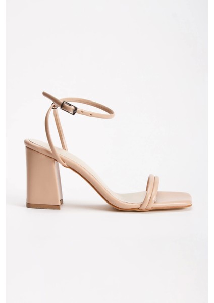 Nude Kadın 8 cm Kalın Topuklu Ayakkabı fiyatları