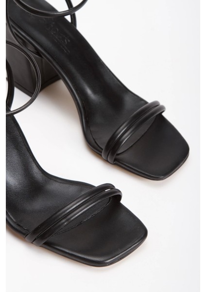Siyah Kadın 8 cm Kalın Topuklu Ayakkabı indirimleri
