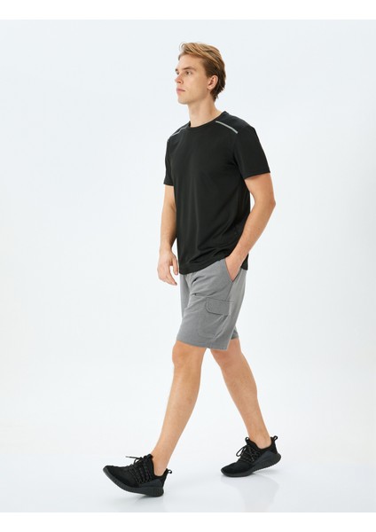 Kargo Cepli Pamuk Karışımlı Straight Fit Beli Bağcıklı Spor Şort fiyatları