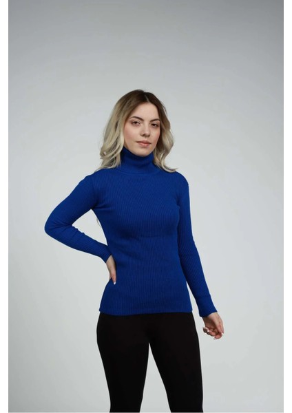 Tam Boğazlı Kadın Body