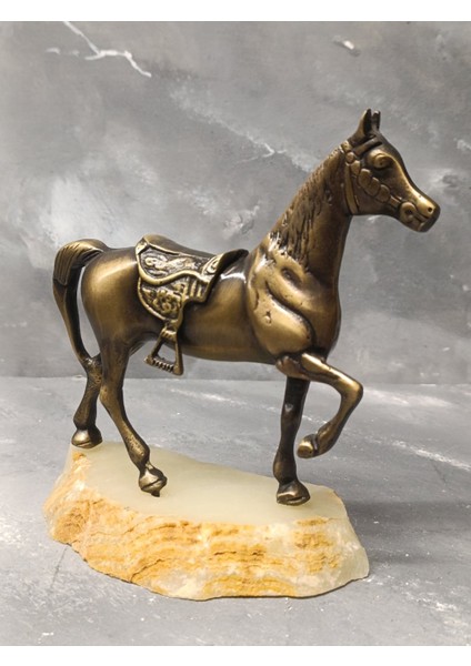 Ony x Mermer Kaideli Pirinç At fiyatları