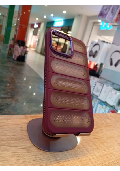 iPhone 15 Pro Max Uyumlu Puffer Case Kapak Özel Yumuşak Dokulu Delikli Kılıf