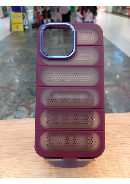 iPhone 15 Pro Max Uyumlu Puffer Case Kapak Özel Yumuşak Dokulu Delikli Kılıf