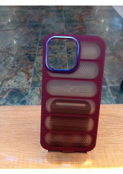 iPhone 15 Pro Max Uyumlu Puffer Case Kapak Özel Yumuşak Dokulu Delikli Kılıf