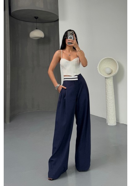 Bel Şerit Detaylı Lacivert Pantolon