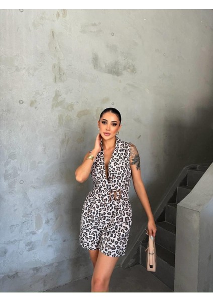 Leopar Şort Tulum Ceket Yaka Toka Detaylı - Leopar modelleri