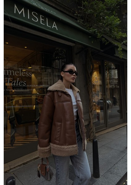 Taba Yaka ve Kol Manşet Kürk Detaylı Deri Mont fırsatları