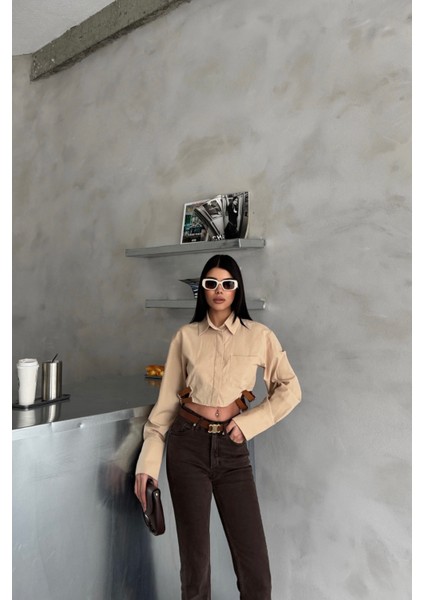 Crop Yan Çift Kemer Detaylı Bej Poplin Gömlek
