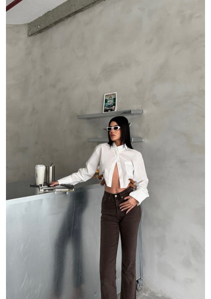 Crop Yan Çift Kemer Detaylı Beyaz Poplin Gömlek modelleri