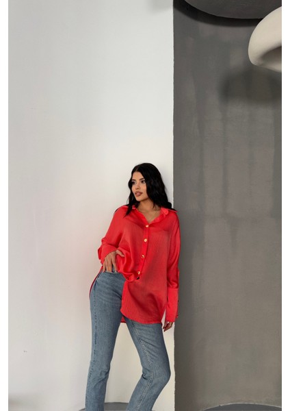 Saten Krinkill Manşet Detaylı Metal Düğme Sıralı Nar Gömlek modelleri