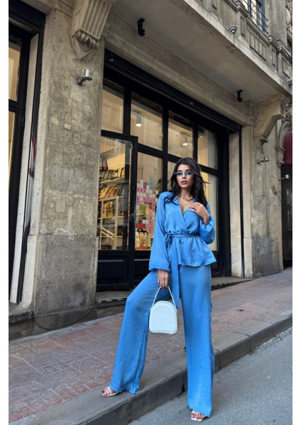 Mavi Saten Kruvaze Bağlamalı Bluz Pantolon Takım