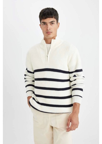D3274 Standart Fit Dik Yaka Yarım Fermuarlı Çizgili Triko Kazak