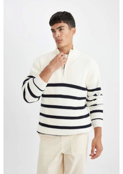 D3274 Standart Fit Dik Yaka Yarım Fermuarlı Çizgili Triko Kazak fırsatları