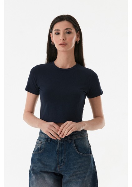 Basic Bisiklet Yaka Crop Tişört fiyatları