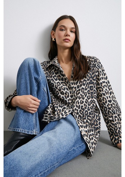 Leopar Desenli Saten Gömlek Bej