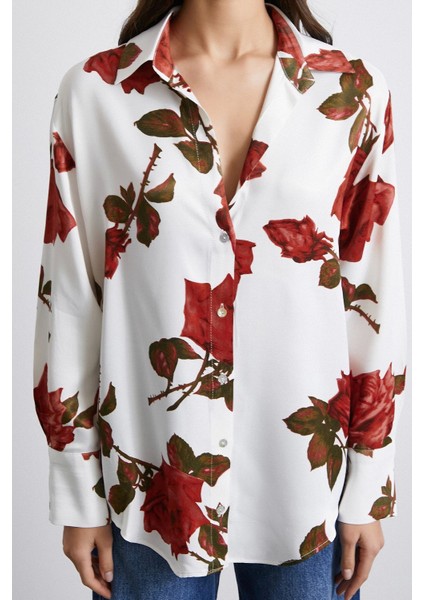 Gül Baskılı Saten Gömlek Beyaz indirimleri