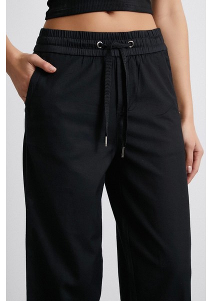Beli Lastikli Paçası Katlamalı Pantolon Siyah indirimleri