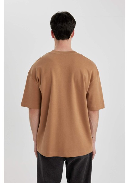 Oversize Geniş Kalıp Bisiklet Yaka Basic Düz Kısa Kollu %100 Pamuk Ağır Kumaş Tişört T3661AZ24SP fırsatları