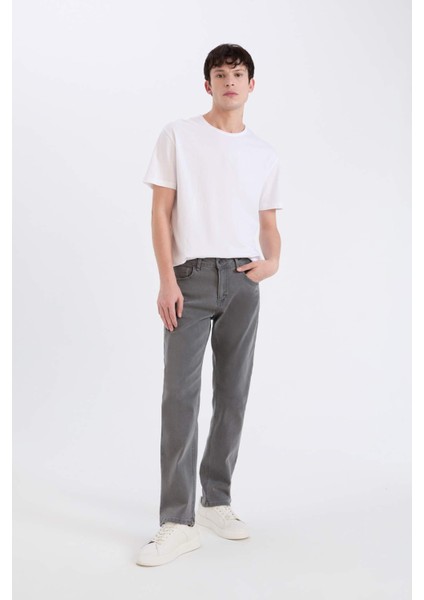 Sergio Regular Fit Normal Kalıp Normal Bel Boru Paça Jean Pantolon E3321AX25SP