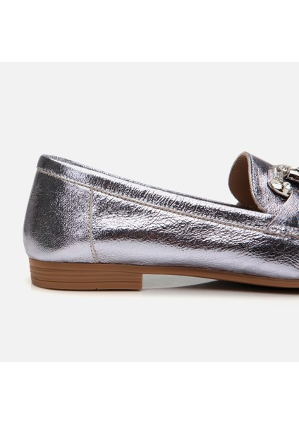 01AYH306740A210 Deri Lame Kadın Tokalı Loafer
