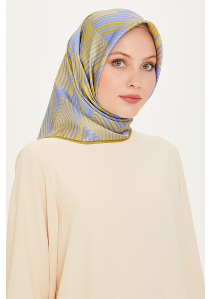 Geometrik Desenli Twill Saf İpek Eşarp 9218D 83 10