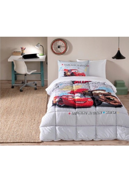 Disney Cars On The Road Tek Kişilik Uyku Seti