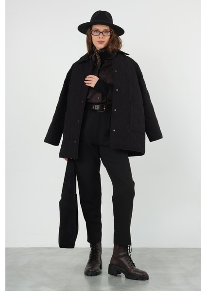 Önü Pileli Pantolon Siyah