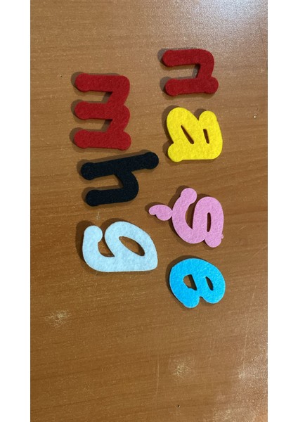 Keçe Küçük C Harfi Beyaz (5 Adet)