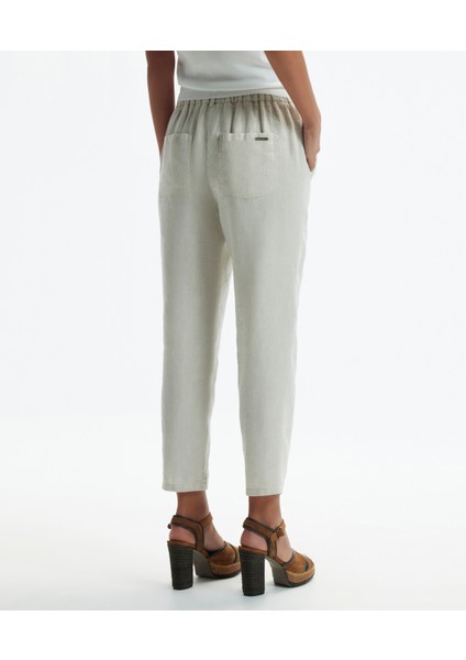 Düğme Detaylı Jogger fırsatları