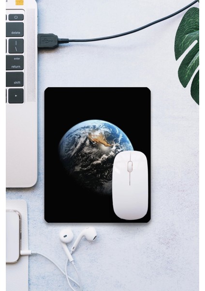 Sonictouch Dünya Planet Temalı Siyah Pürüzsüz Yüzey Kaymaz Taban Dikişsiz Kenar Gamer Oyuncu Mouse Pad 19X23CM