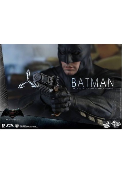 Bvs Batman Tech Cowl & Sniper Rifle Sixth Scale Figure MMS342