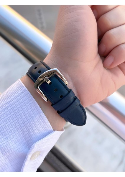 Çift Kordonlu Deri ve Çelik Hasırlı Iç Fonksiyonları Aktif 3 Atm Erkek Kol Saati EFC.03L.02 modelleri