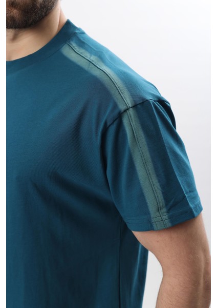Petrol Mavisi Bisiklet Yaka Baskılı Erkek T-Shirt E7110 modelleri