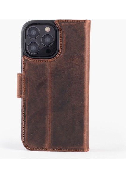 Apple iPhone 13 Pro Max Magic Case