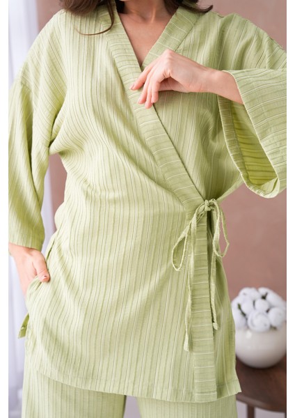 Kadın Yağ Yeşili Kendinden Desenli Yandan Bağlamalı Kimono ve Pantolon Alt/üst Takım 29059 modelleri