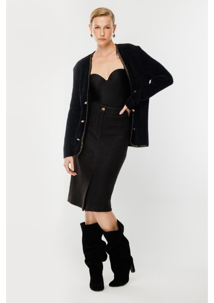 Saç Örgü Biye Düğme Detaylı Hırka-Siyah