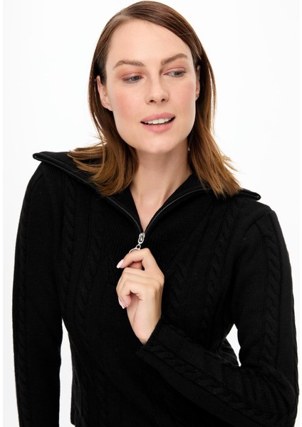 Örgü Desenli Polo Yaka Triko Kazak-Siyah indirimleri