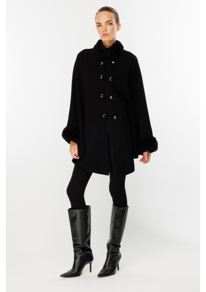 Yaka Kürklü Triko Panço-Siyah fiyatları